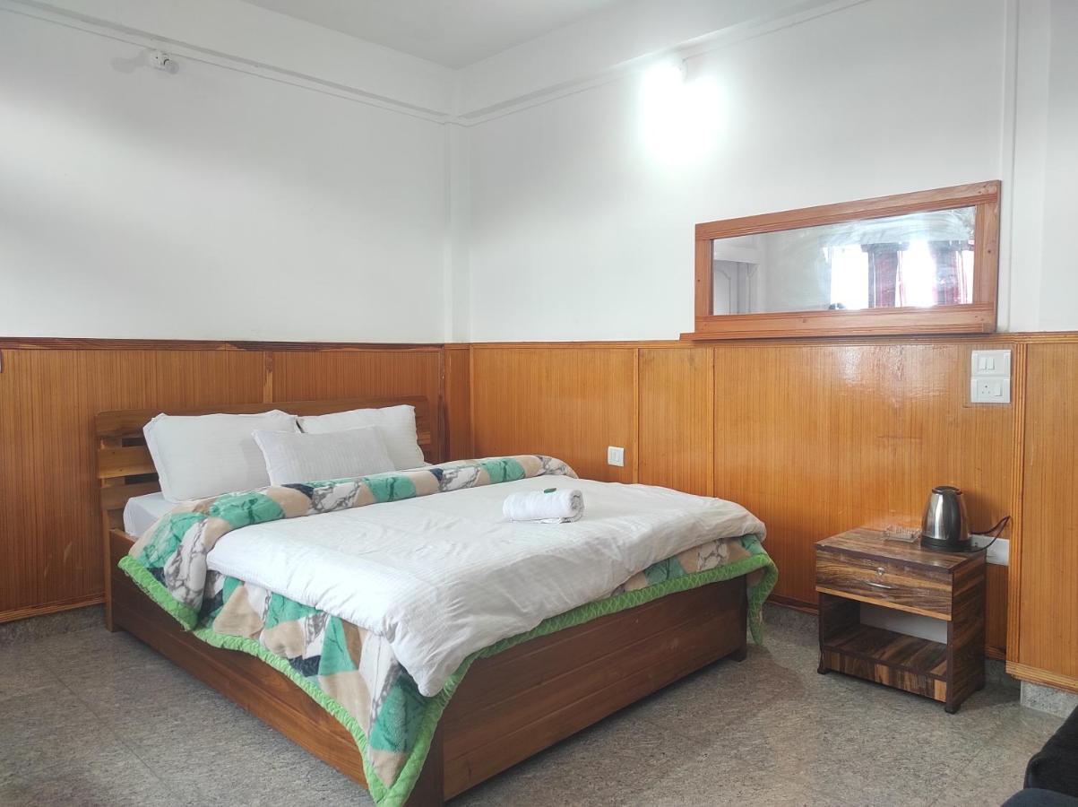 Hotel Tawang Regency Εξωτερικό φωτογραφία